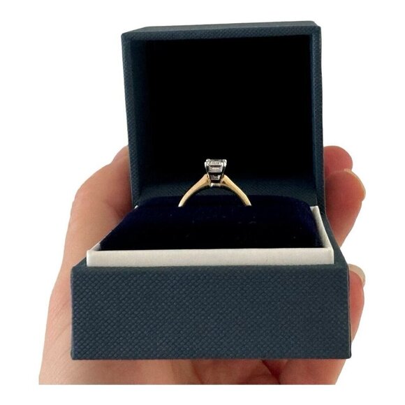 0.93kt LAB-GROWN DIAMOND Engagement Ring Solitaire Emerald Blue Nile 14k GOLD - Picture 4 of 11